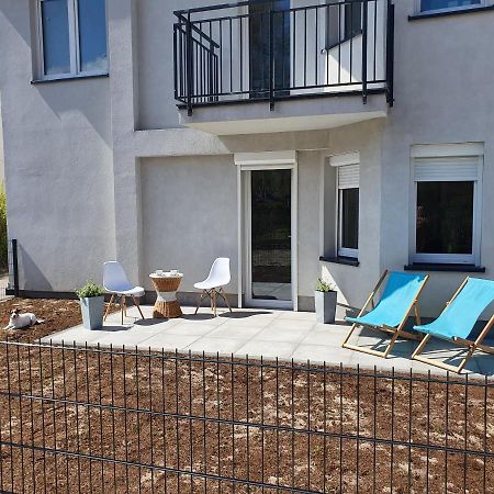 Apartament Beige Z Ogrodkiem Dziwnowek Exterior photo